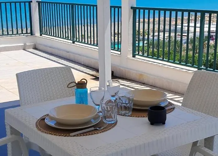 Attico Tra Cielo E Mare 4*