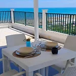 Attico Tra Cielo E Mare 4*