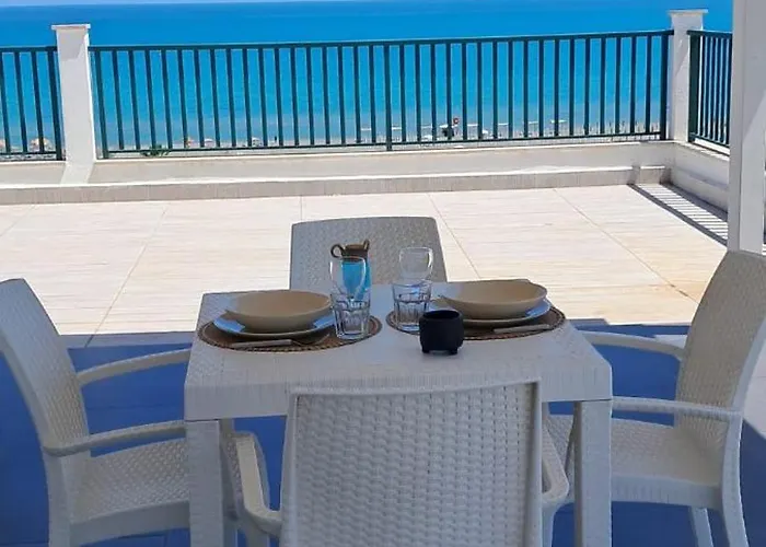 Attico Tra Cielo E Mare 4* Margherita Di Savoia